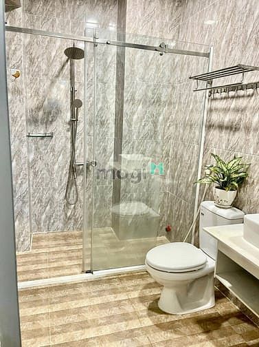 Hình ảnh Cho Thuê Căn Hộ 1PN Full Nội Thất Sân Vườn View Sân Bay Tân Sơn Nhất,