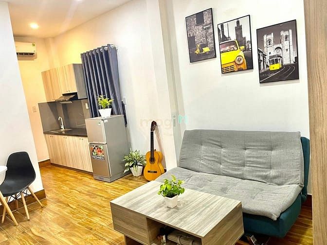 Hình ảnh Cho Thuê Căn Hộ 1PN Full Nội Thất Sân Vườn View Sân Bay Tân Sơn Nhất,