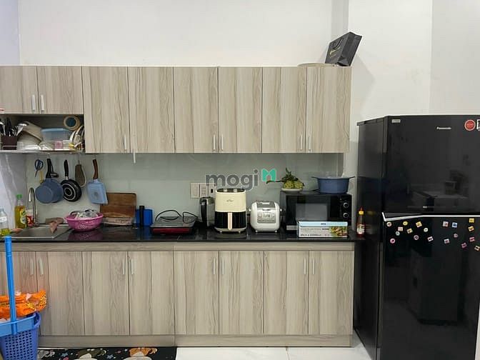 Hình ảnh Cho thuê nhà hẻm xe hơi đường Lê văn sỹ. Tân bình