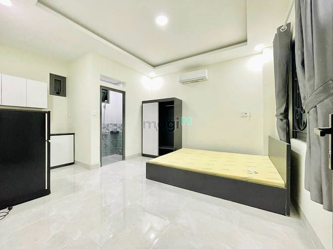 Hình ảnh Phòng Studio Full Nội Thất Ban Công Rộng 30m2 Ngay Phan Văn Trị