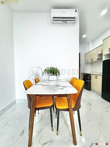 Hình ảnh Studio 1pn - bancol thoáng- nội thất mới - mặt tiền Phùng Văn Cung