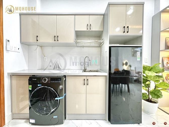 Hình ảnh Studio 1pn - bancol thoáng- nội thất mới - mặt tiền Phùng Văn Cung