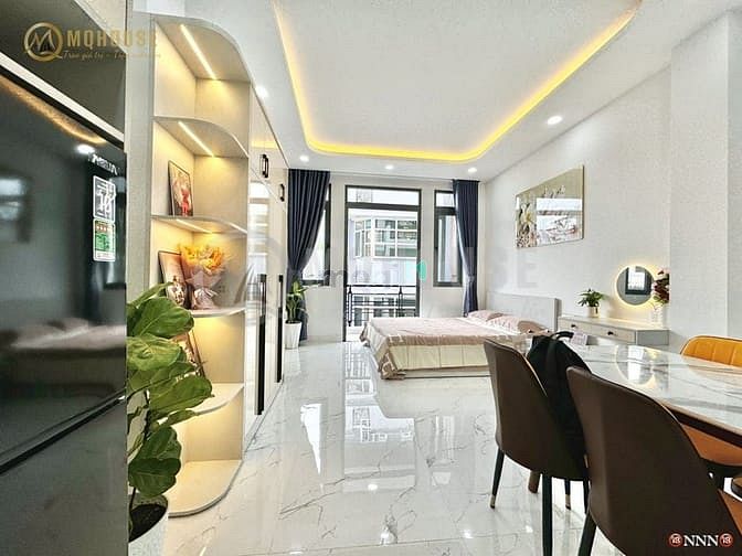 Hình ảnh Studio 1pn - bancol thoáng- nội thất mới - mặt tiền Phùng Văn Cung