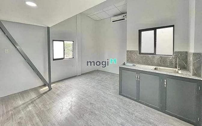 Hình ảnh Phòng mới xây rộng 40m2 cạnh ĐH Văn Lang
