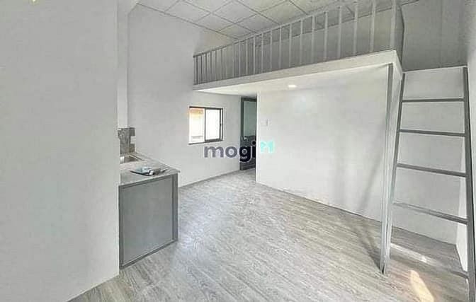 Hình ảnh Phòng mới xây rộng 40m2 cạnh ĐH Văn Lang