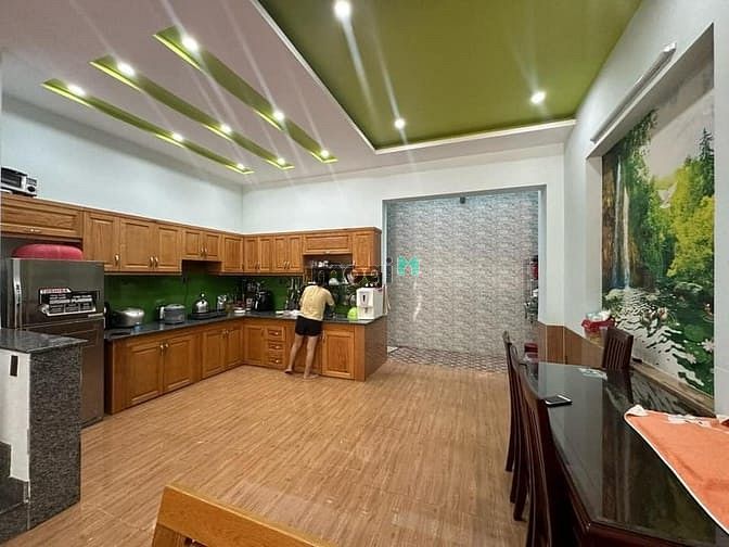 Hình ảnh Siêu phẩm HXH,Hẻm 563,Nguyễn Đình Chiểu,P2,Q3,2 tỷ 650tr,85m2,SHR