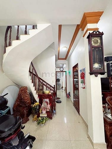 Hình ảnh Nhà Hoàng Văn Thụ 70m2 2 lầu giá 10,5 tỷ