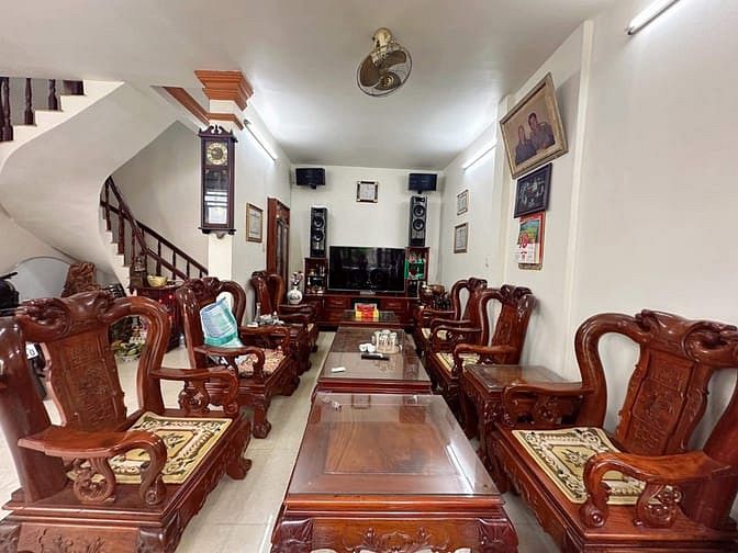 Hình ảnh Nhà Hoàng Văn Thụ 70m2 2 lầu giá 10,5 tỷ