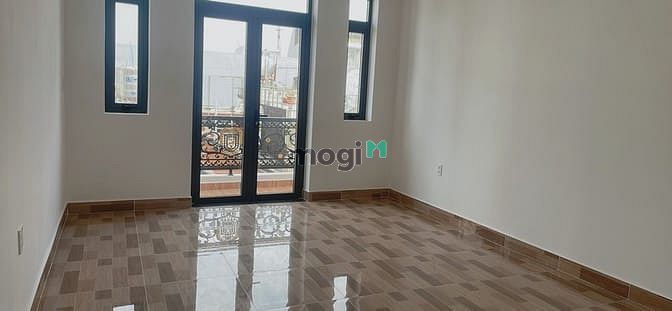 Hình ảnh Bán nhà Bình Trị Đông 80M2 5Tầng Chỉ 8..TỶ