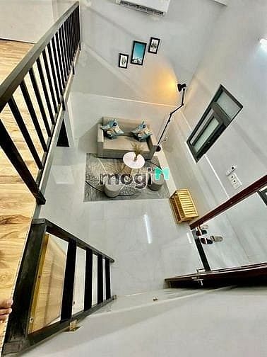 Hình ảnh cho thuê phòng trọ có gác cao 1m7 ngay quận tân bình