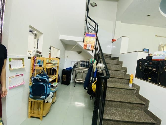 Hình ảnh Bán nhà tân phú giáp tân bình 64M2 2 Tầng  chỉ 6..TỶ