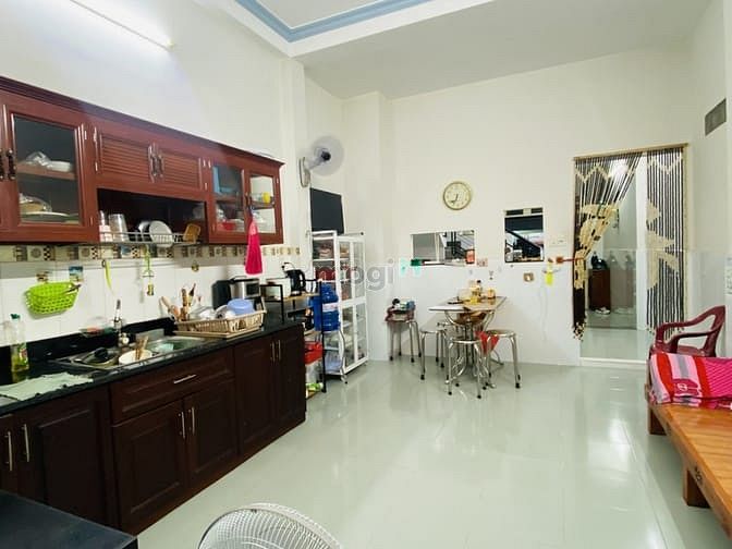 Hình ảnh Bán nhà tân phú giáp tân bình 64M2 2 Tầng  chỉ 6..TỶ