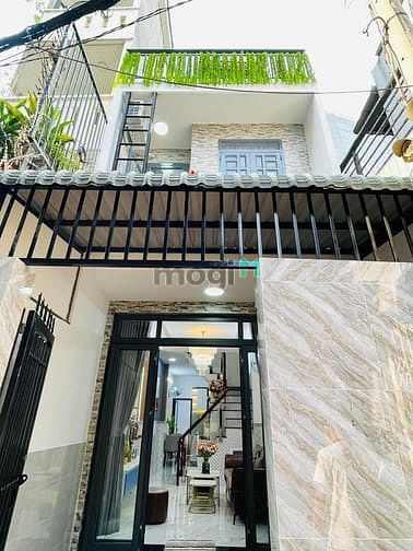 Hình ảnh Siêu phẩm cần bán Cách Mạng Tháng Tám,P7,Tân Bình,60m2,2Ty850,SHR