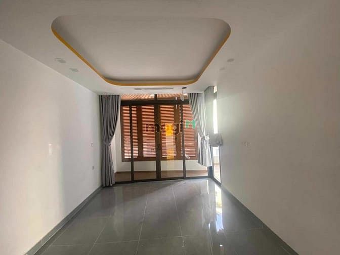 Hình ảnh Hàng hiếm nhà Quang Trung, Hiệp Phú, Q9, 110m2, 4 tầng, ngang 5m3.