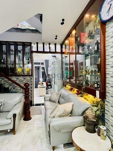 Hình ảnh Bán nhà hẻm xe hơi Lạc Long Quân, Q11, 4 tầng, 4,1x17M, 10,7 tỷ ( TL )