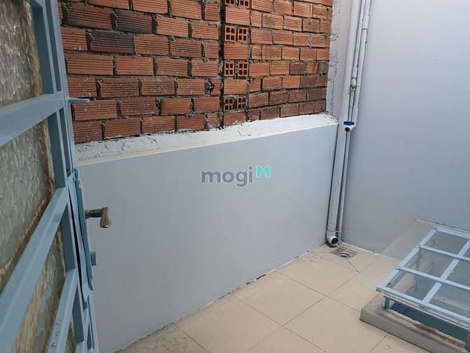 Hình ảnh Nhà hẻm 4m cho thuê 5mx13m 3 phòng ngủ Lê Đình Cẩn, Bình Tân