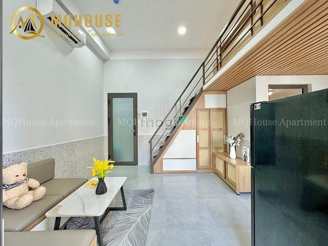 Hình ảnh Căn Hộ Duplex cửa sổ bancol ngay Trường Sơn đối diện cv HvT