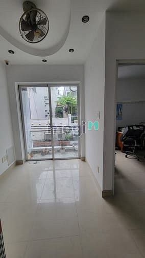Hình ảnh Hẻm 5m 351/1F Lạc Long Quân 6x9m 3L 3pn 3wc đủ NT