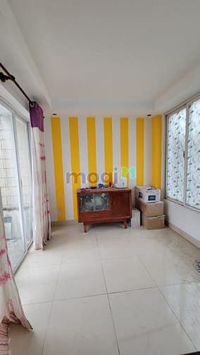 Hình ảnh Hẻm 5m 351/1F Lạc Long Quân 6x9m 3L 3pn 3wc đủ NT