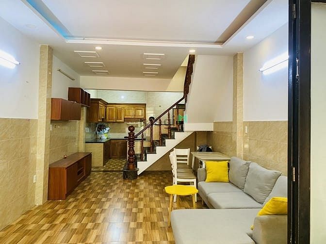 Hình ảnh Siêu Phẩm Khu Tên  Lửa  48M2 2 Tầng chỉ 3..TỶ