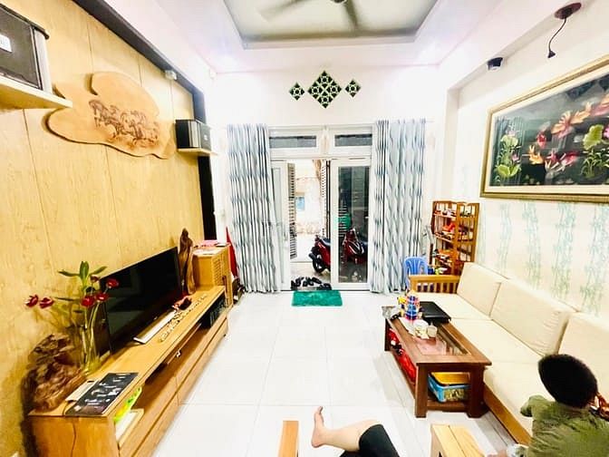 Hình ảnh Giáp Trần Hưng Đạo - Quận 1 - Hẻm 6M OTO ĐỖ CỬA - DT 4 x 12 Nhỉnh 5ty
