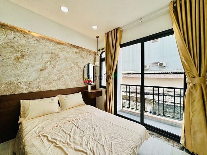 Hình ảnh Đủ công năng hẻm xe hơi chỉ hơn 3 tỷ