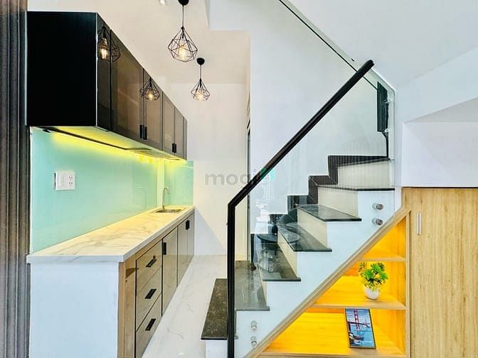 Hình ảnh Đủ công năng hẻm xe hơi chỉ hơn 3 tỷ