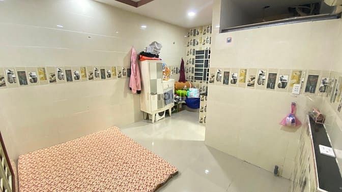 Hình ảnh Mb6623 nạp rút nhanh chóng Studio cửa sổ trời siêu thoáng ngay Ngã tư Bảy Hiền