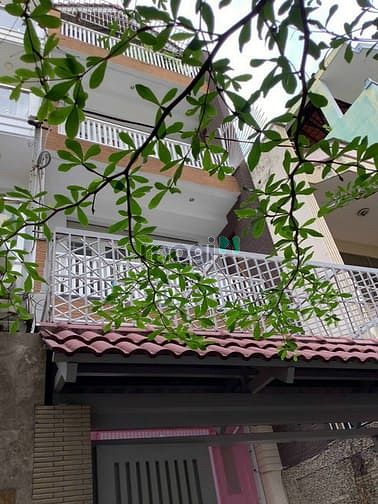 Hình ảnh Bán nhà 4 tầng Phạm Ngọc Thạch Q3