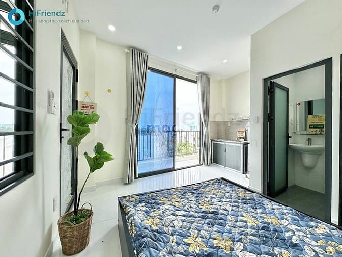 Hình ảnh Cho thuê studio full nội thất, bancol cực thoáng gần Lê Văn Việt, CNC