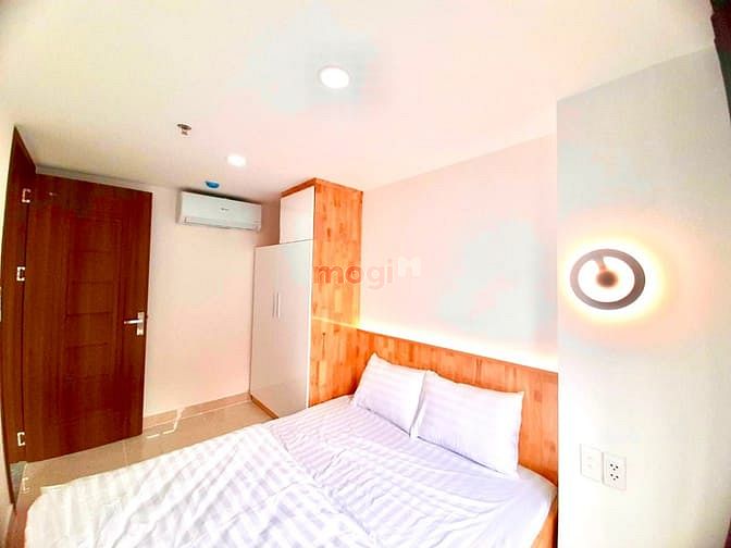 Hình ảnh Trống sẵn 1PN Q3 2 cửa sổ lớn thang máy FULL nội thất trường sa