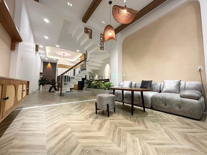 Hình ảnh Nhà đẹp Phạm Văn Hai, P5, Tân Bình - Dt 72m2 - Giá 3,2 tỷ - SHR - HXH