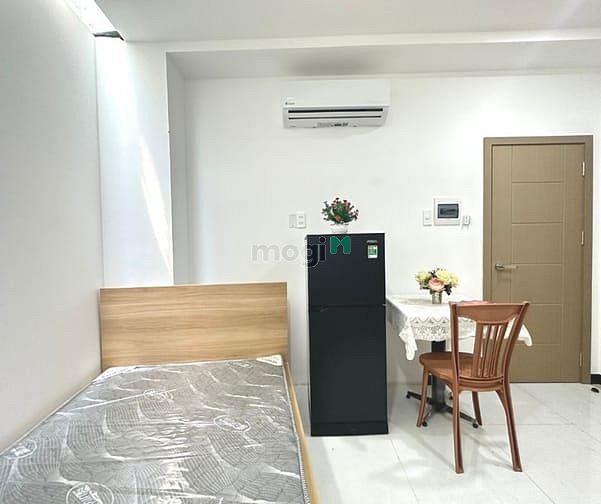 Hình ảnh CHDV Studio 23m2 Nằm Ngay Trung Tâm Quận 7