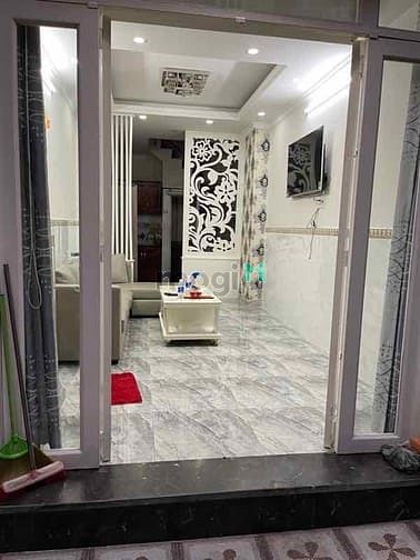 Hình ảnh Khu dân cư hiện hữu - Hoàn công đủ - Đoàn Văn Bơ - 30m2 - 5.5 tỷ