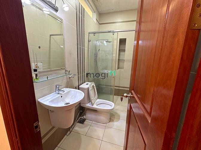 Hình ảnh Cho thuê studio có cửa sổ thoáng mát ngay Nguyễn Trãi, Q1