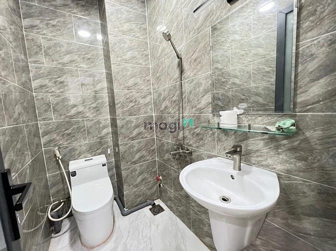 Hình ảnh Căn Hộ Cao Cấp rộng thoáng sạch sẽ ngay P4 Tân Bình
