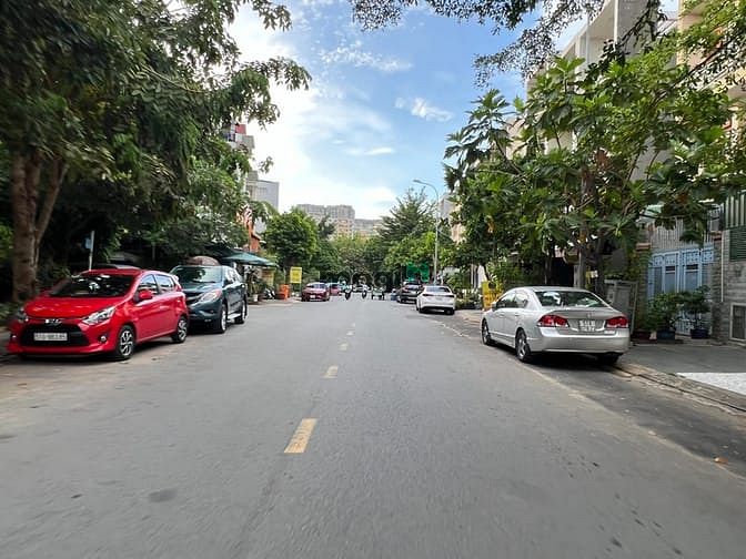 Hình ảnh Bán đất đường Cao Đức Lân, An Phú Quận 2. DT 80m2 (4x20) 11 tỷ tl
