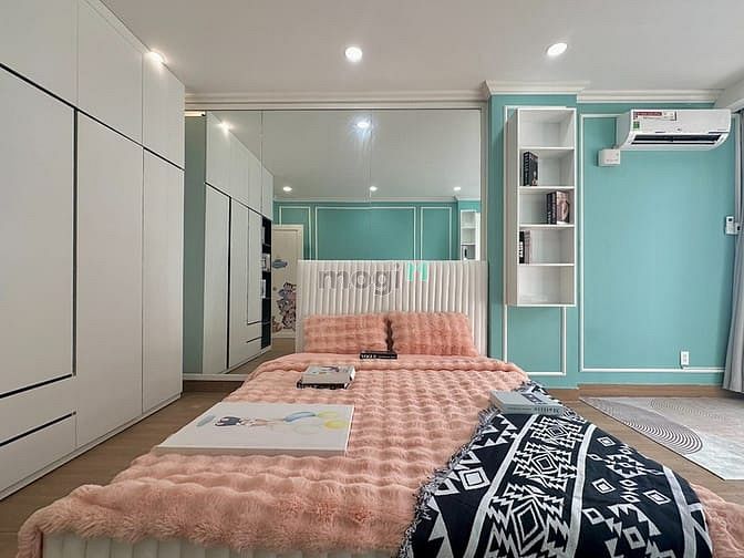 Hình ảnh Studio mới - nội thất hiện đại - bancol lớn ngắm view xin - Phú Nhuận