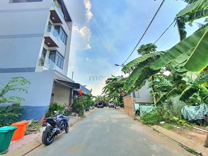 Hình ảnh bán đất đường 8m hẻm 60 Bưng ông Thoàn, Phú Hữu,Q9. 5 tỷ 100/60m2