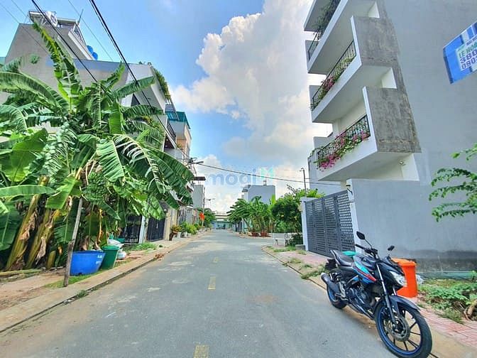 Hình ảnh bán đất đường 8m hẻm 60 Bưng ông Thoàn, Phú Hữu,Q9. 5 tỷ 100/60m2