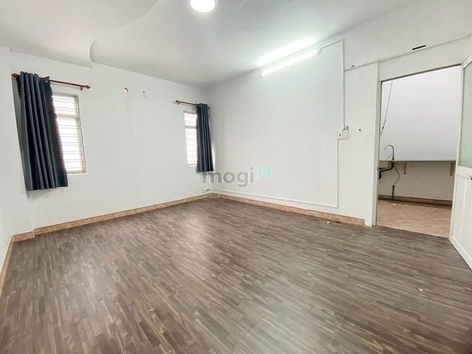 Hình ảnh Cho thuê nhà MTD Vành Đai Trong DT 6x21 5 tầng