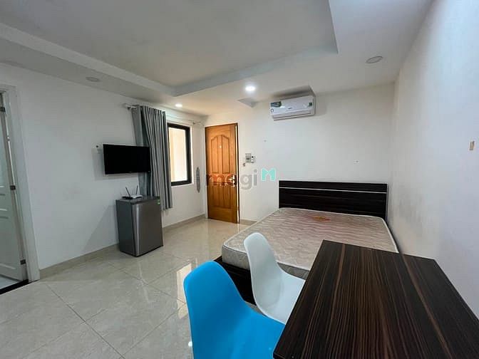 Hình ảnh Cho thuê studio có cửa sổ ngay Thạch Thị Thanh, Q1