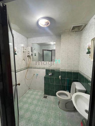 Hình ảnh Cho thuê studio có ban công ngay Cô Bắc, Q1