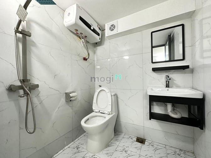 Hình ảnh Căn Hộ Mới Xây rộng rãi Thoáng Mát ngay Quận 6