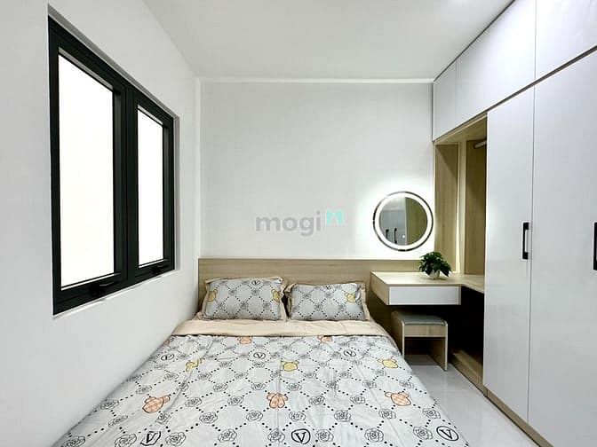 Hình ảnh CHO THUÊ CHDV ngay Đh Kinh Tế Q10 Tòa nhà Thang máy