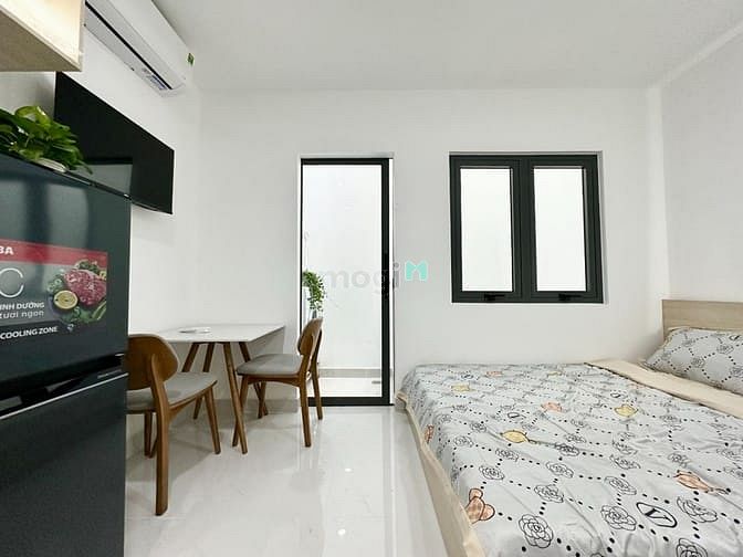 Hình ảnh CHO THUÊ CHDV ngay Đh Kinh Tế Q10 Tòa nhà Thang máy