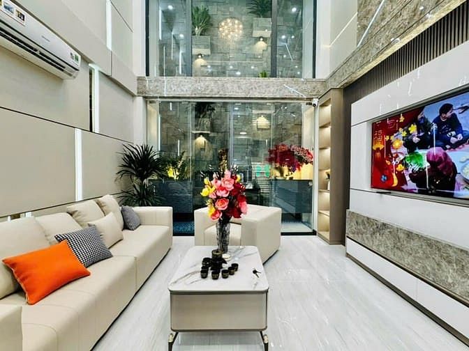 Hình ảnh MT NGUYỄN ĐÌNH CHIỂU Q.3- 4 Tầng thang máy- 8 TỶ/59m2,SHR