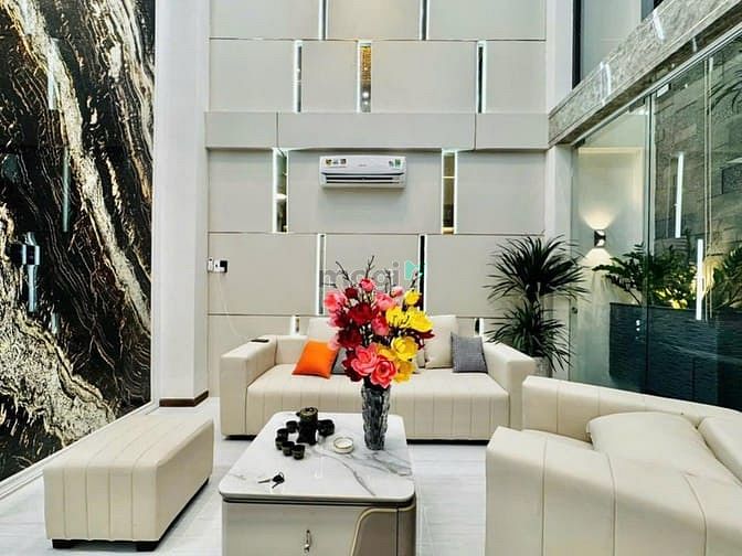 Hình ảnh MT NGUYỄN ĐÌNH CHIỂU Q.3- 4 Tầng thang máy- 8 TỶ/59m2,SHR