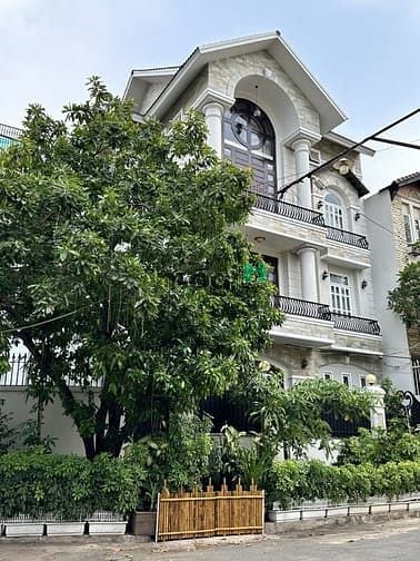 Hình ảnh Biệt thự MT An Phú (8m x 20m) Hầm 3 lầu Giá chỉ 32,9 tỷ