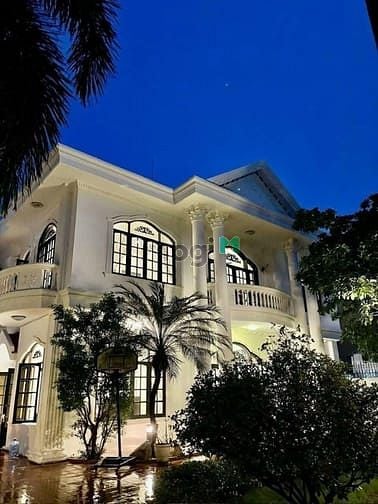 Hình ảnh Cho thuê Biệt thự 850m2 khu Compound Thảo Điền, giá 110 triệu/tháng